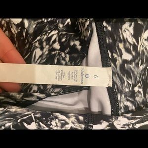 Lululemon tights